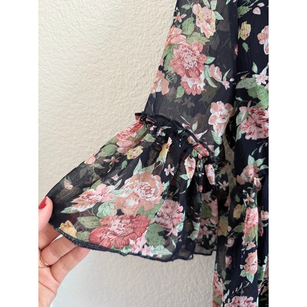 Miss Fox Delight Floral Babydoll Top Ruffle V-Neck Tiered Bell Sleeve Blouse - Picture 5 of 11